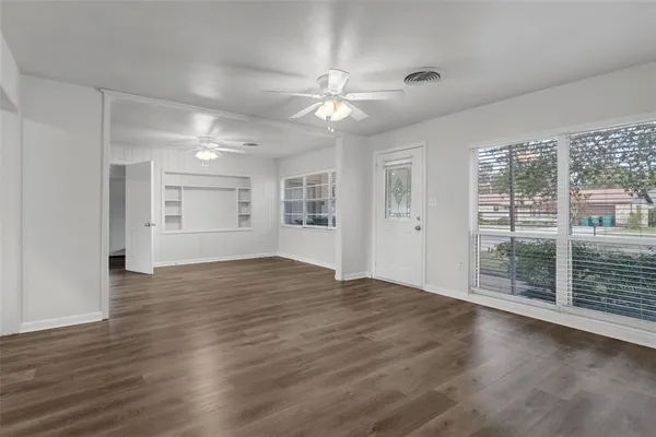 $290,000 | 203 East Lakeview Avenue, Eustis, FL 32726