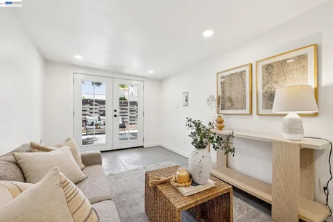 $1,688,000 | 2713 Calhoun Street, Alameda, CA 94501