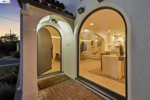 $1,688,000 | 2713 Calhoun Street, Alameda, CA 94501