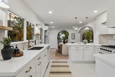 $1,688,000 | 2713 Calhoun Street, Alameda, CA 94501