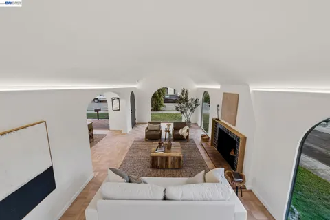 $1,688,000 | 2713 Calhoun Street, Alameda, CA 94501