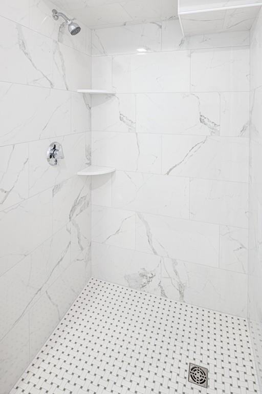 52 Elmore Road Hingham, MA 02043 - Photo 34 of 39 a bathroom with a shower