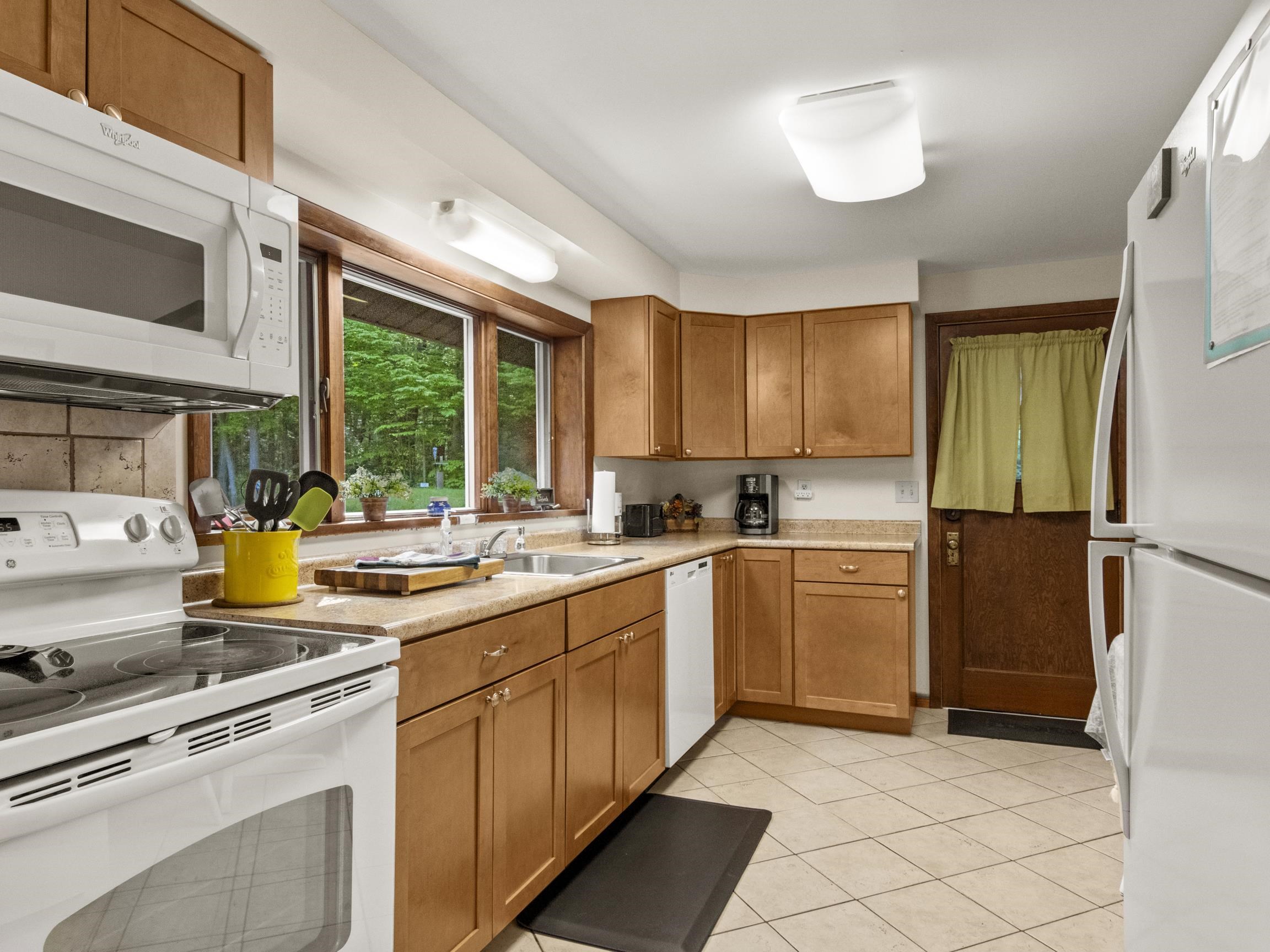 8646 Deadstream Road Honor, MI 49640 - Photo 33 of 54