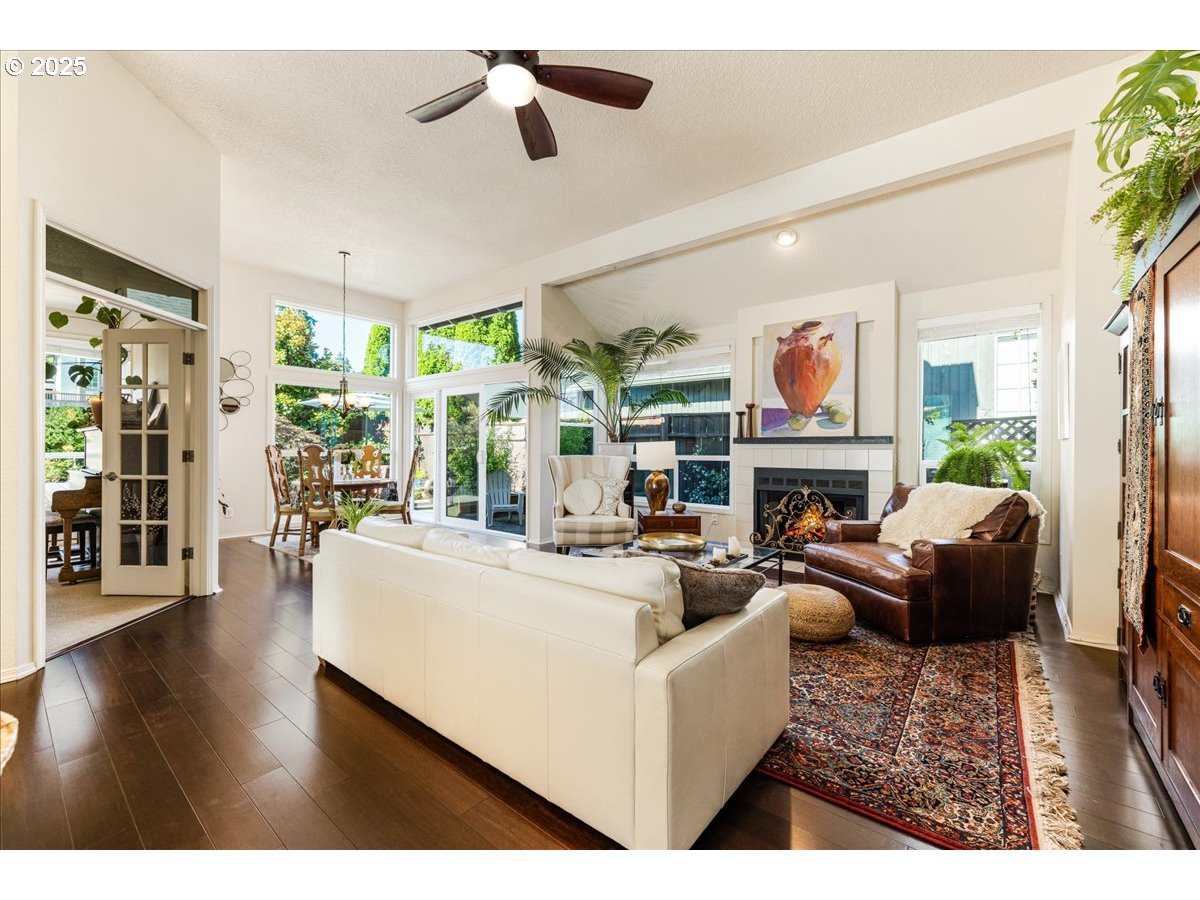 5725 Southwest Windfield Loop Lake Oswego, OR 97035 - Photo 15 of 35