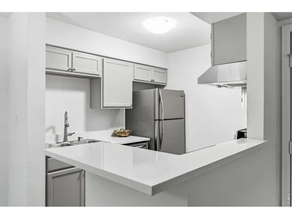 $350,000 | 4658 White Rock Circle, Unit 7, Boulder, CO 80301
