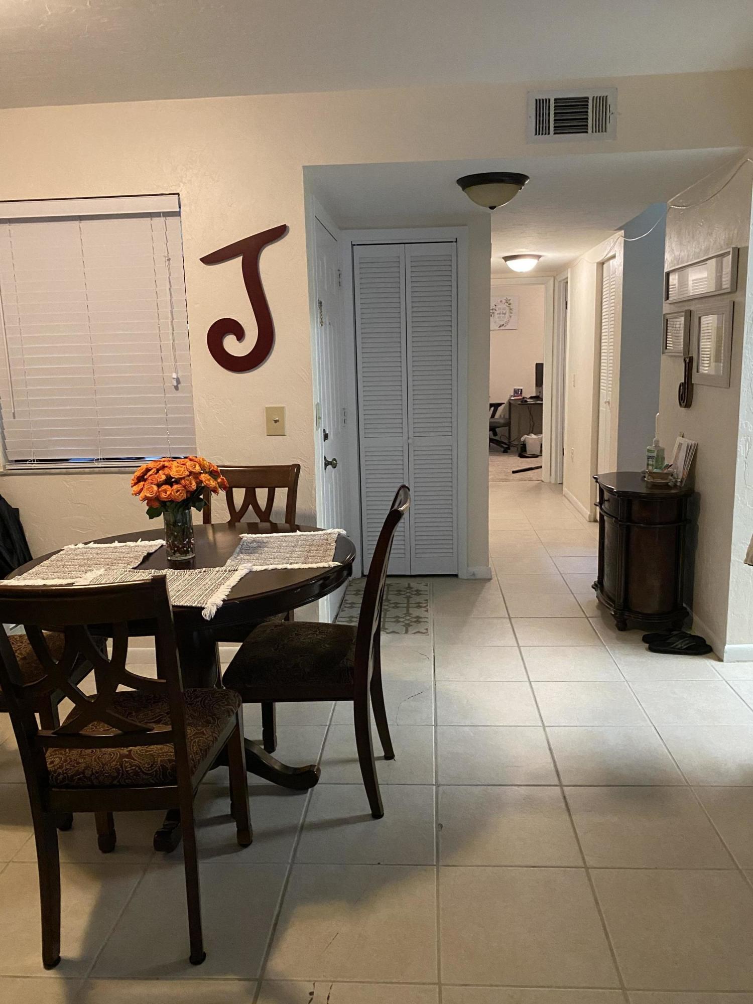 4412 Southwest 21st Lane Gainesville, FL 32607 - Photo 12 of 19 Dining Area