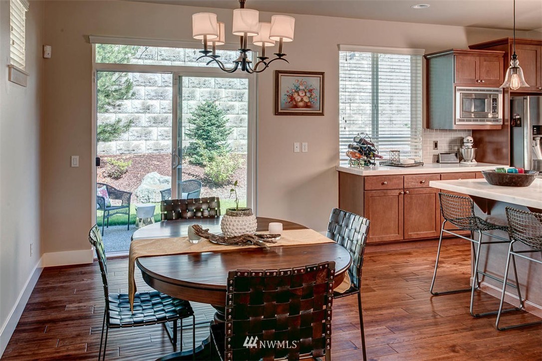 23107 35th Drive Southeast Bothell, WA 98021 - Photo 12 of 22