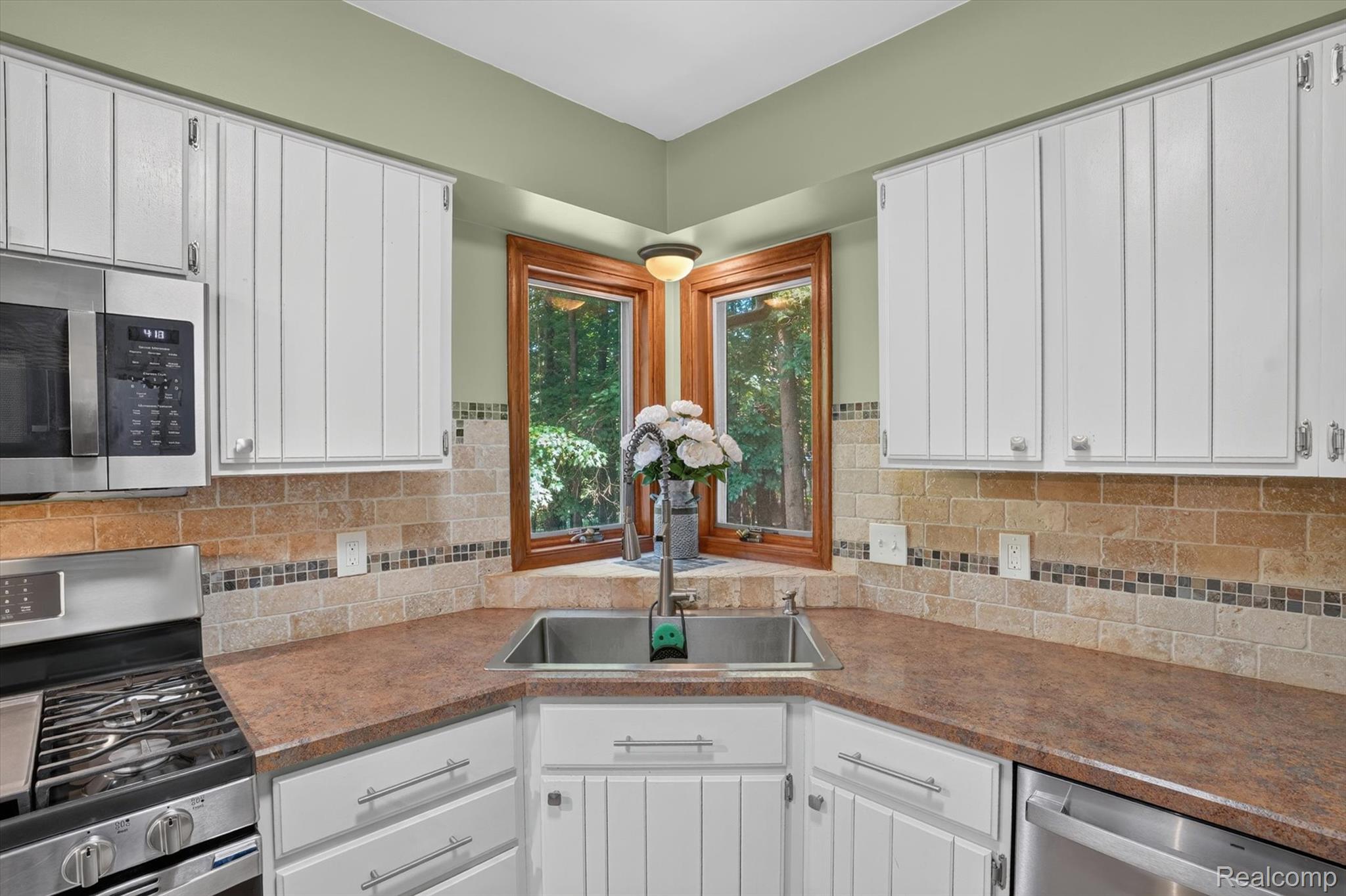 5361 Clark Road Bath, MI 48808 - Photo 16 of 62 21-5361-Clark-Rd-WindowStill-Photography.jpg