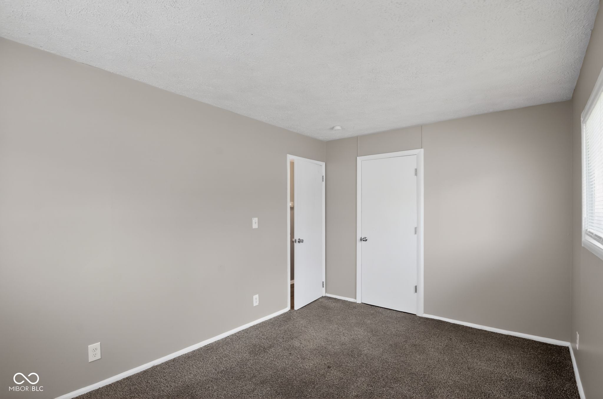 4101 Biscayne Road Indianapolis, IN 46226 - Photo 12 of 32