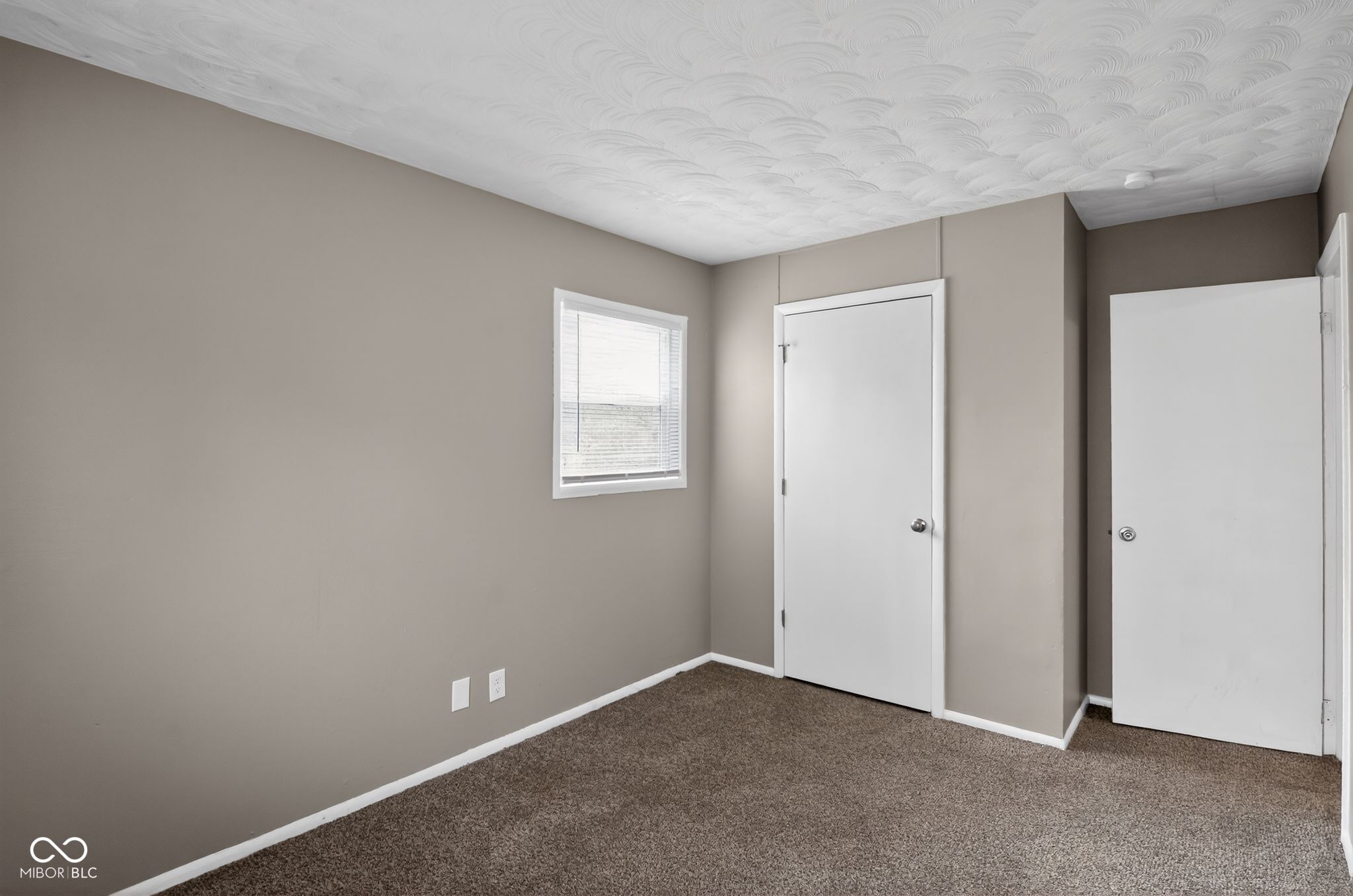 4101 Biscayne Road Indianapolis, IN 46226 - Photo 14 of 32