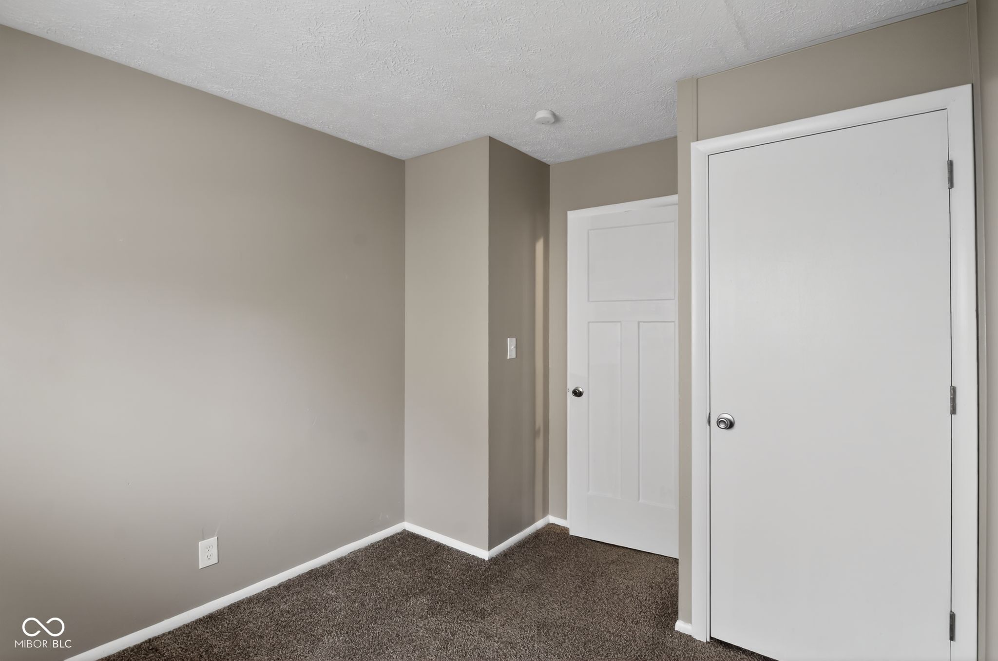 4101 Biscayne Road Indianapolis, IN 46226 - Photo 23 of 32