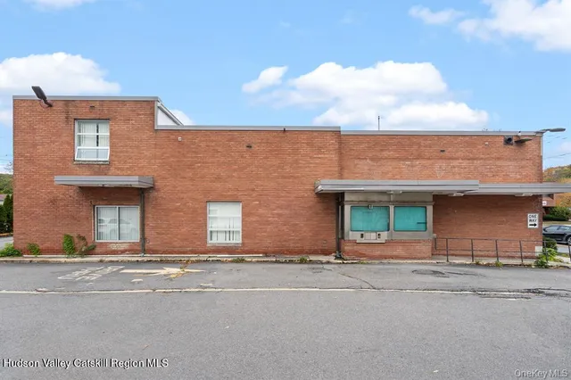 $17 | 83 Canal Street, Ellenville, NY 12428