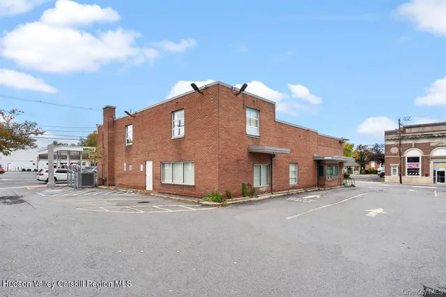 $17 | 83 Canal Street, Ellenville, NY 12428