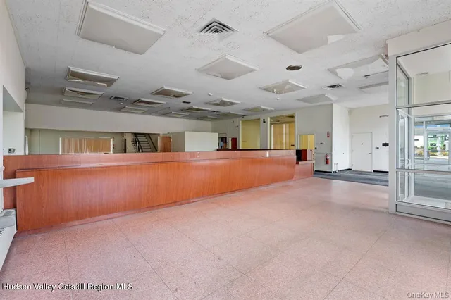 $17 | 83 Canal Street, Ellenville, NY 12428