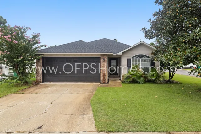 $2,250 | 1845 Brick Circle, Fort Walton Beach, FL 32547