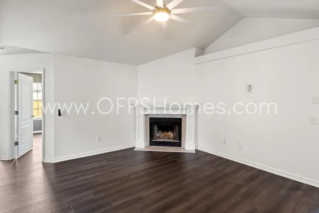 $2,250 | 1845 Brick Circle, Fort Walton Beach, FL 32547