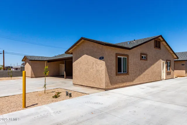 $1,200 | 313 East Central Avenue, Coolidge, AZ 85128