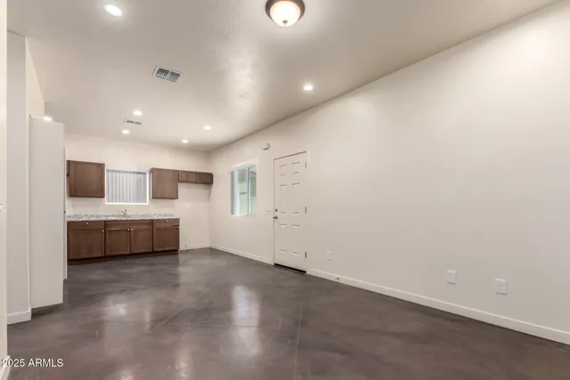 $1,200 | 313 East Central Avenue, Coolidge, AZ 85128