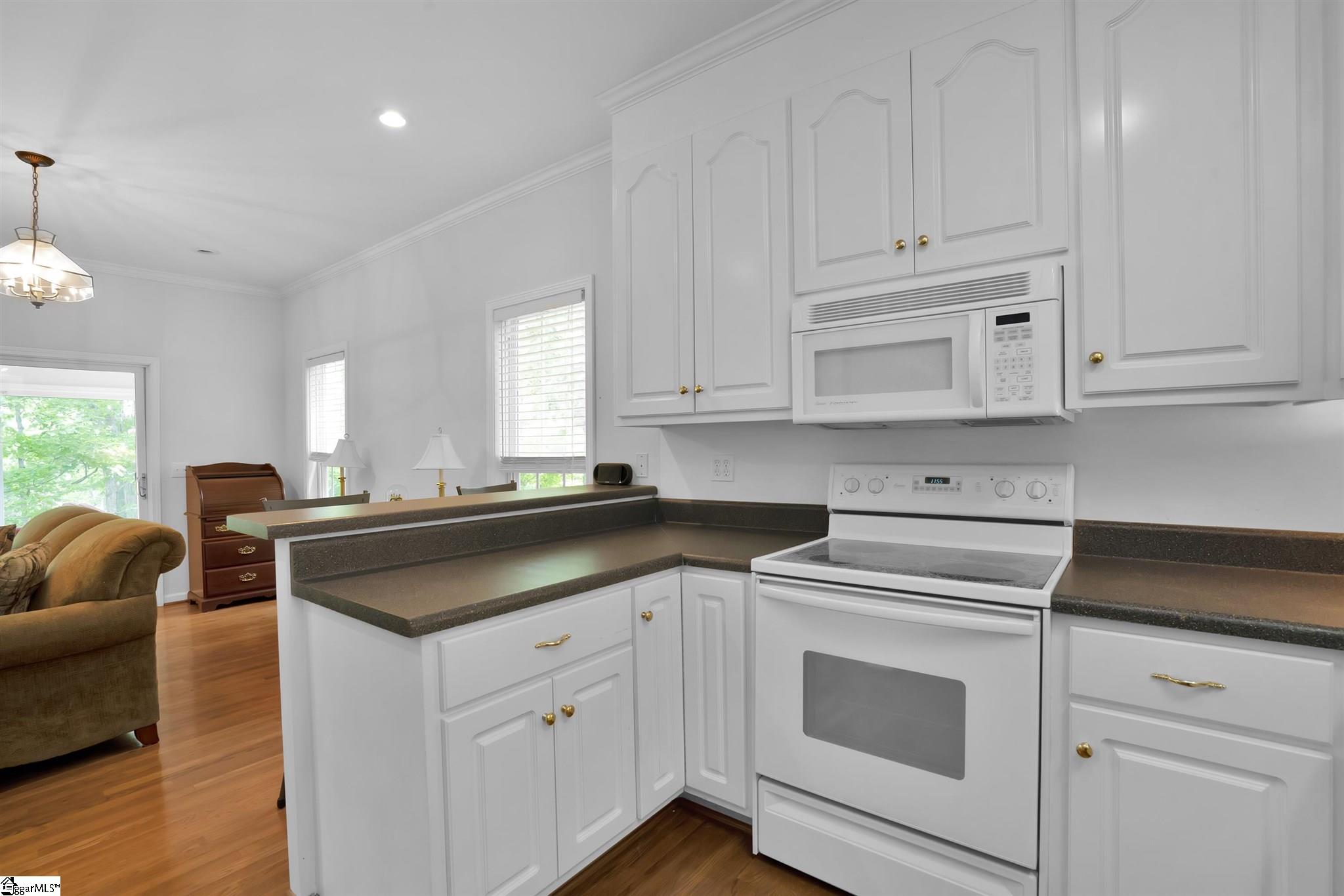 315 Hopkins Road Townville, SC 29689 - Photo 4 of 35 Gallery Image 4