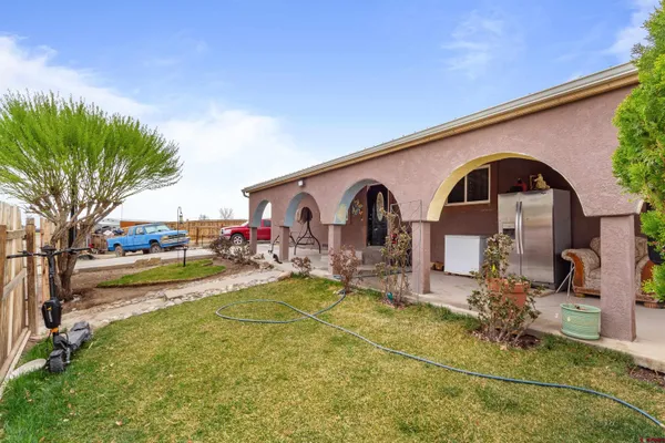 $340,000 | 304 North Grand Avenue, Olathe, CO 81425