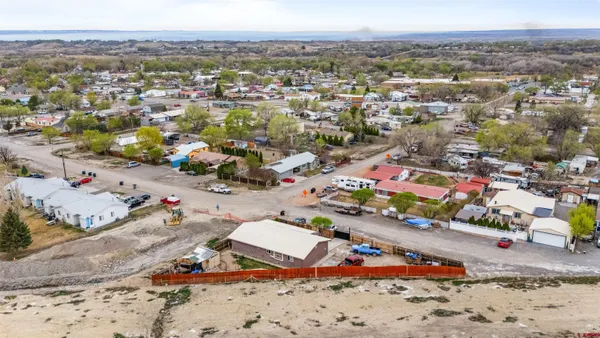 $340,000 | 304 North Grand Avenue, Olathe, CO 81425