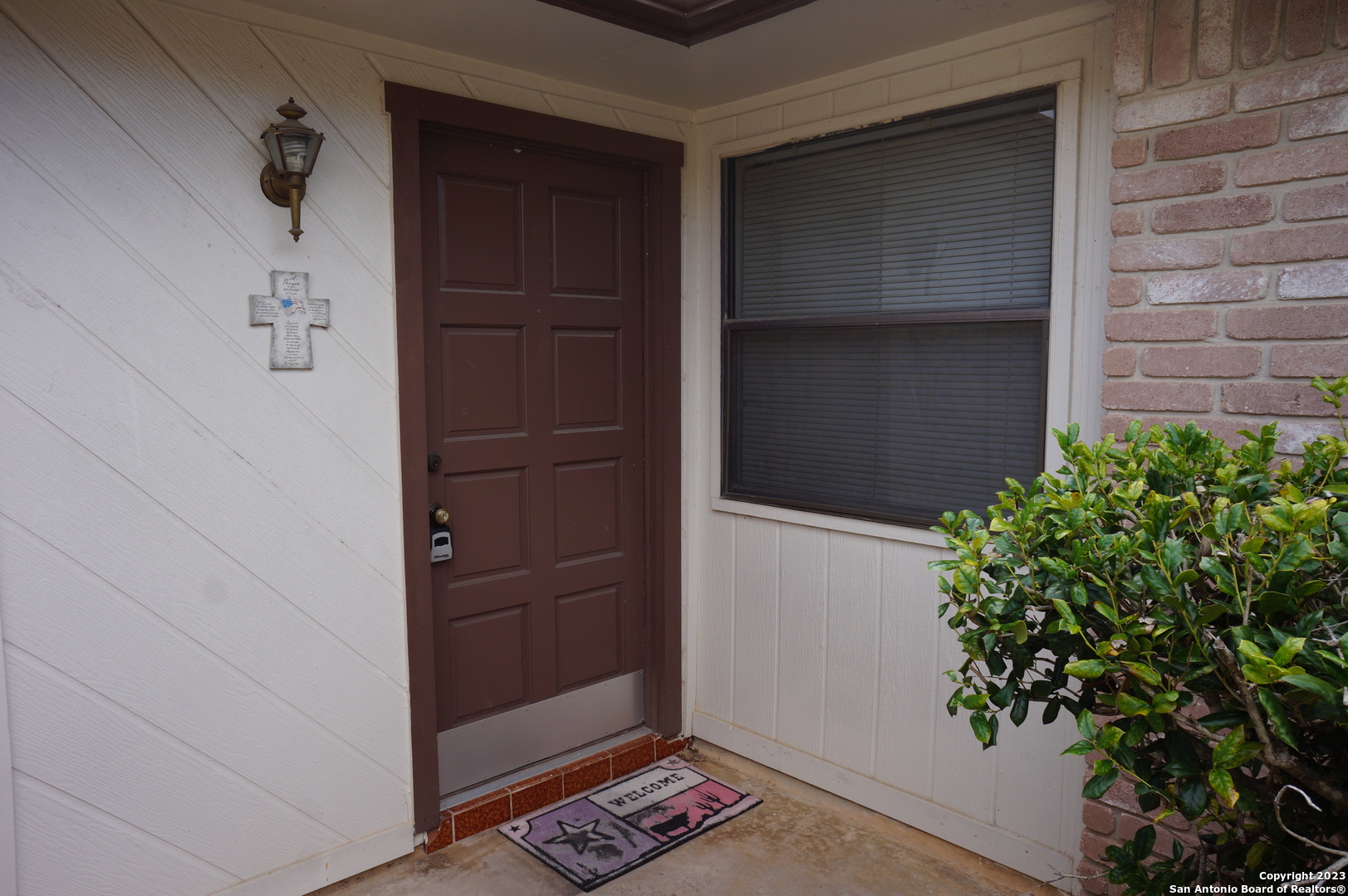 7222 Rimwood Street Live Oak, TX 78233 - Photo 2 of 17