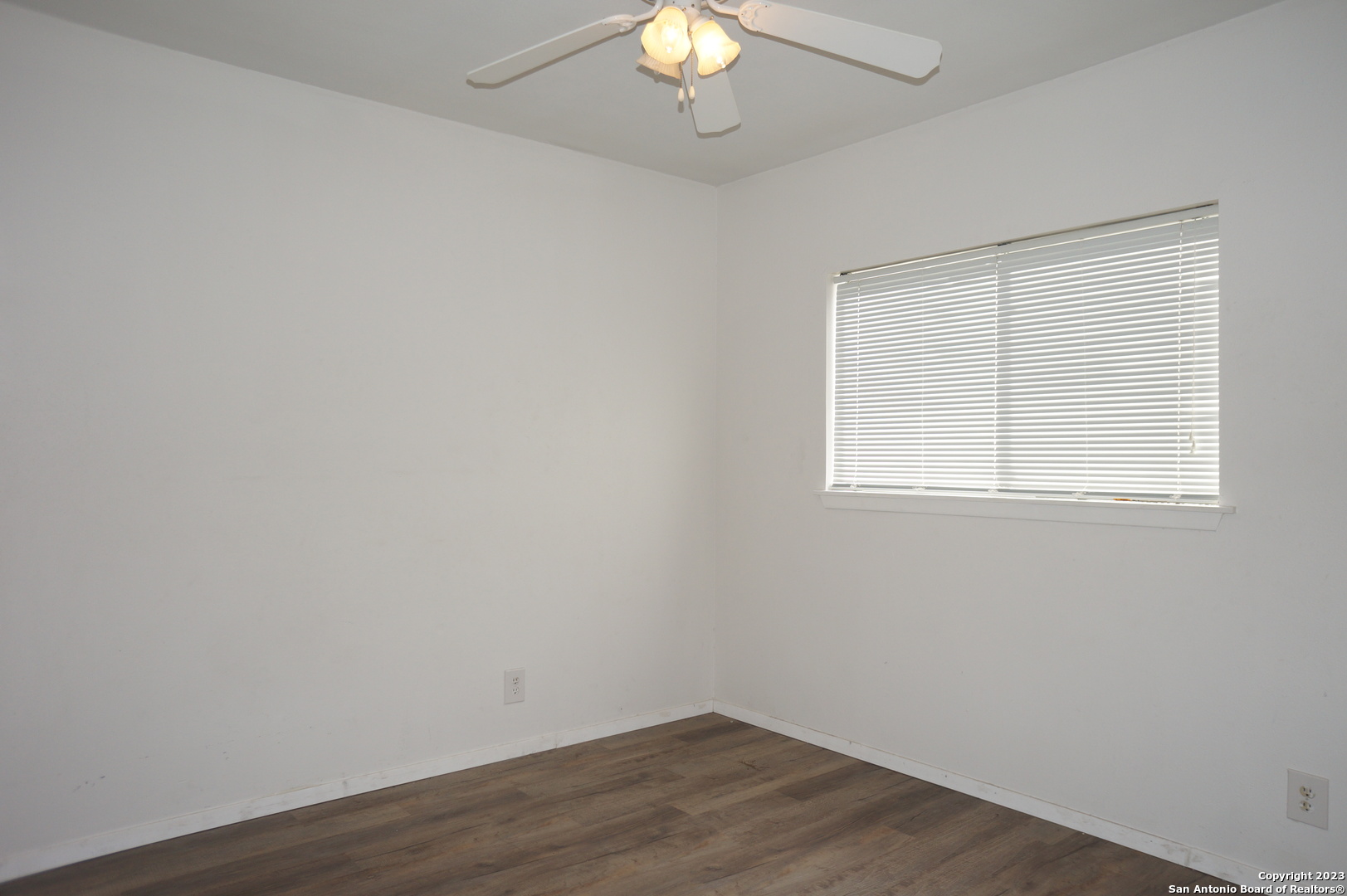 7222 Rimwood Street Live Oak, TX 78233 - Photo 10 of 17