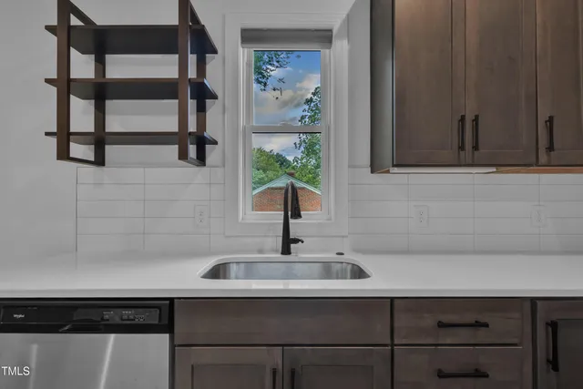 $847,300 | 420 Camden Street, Raleigh, NC 27601