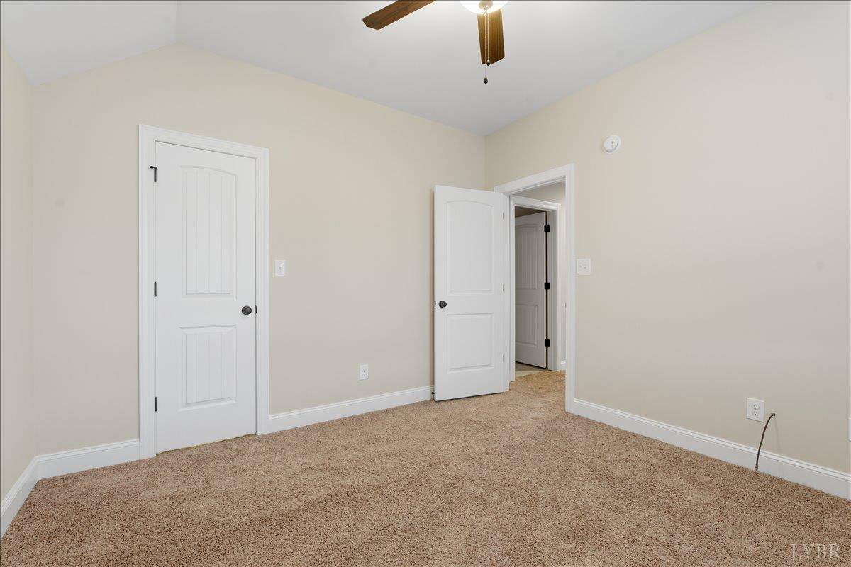 509 Cornerstone Street Lynchburg, VA 24502 - Photo 43 of 56 an empty room with ceiling fan