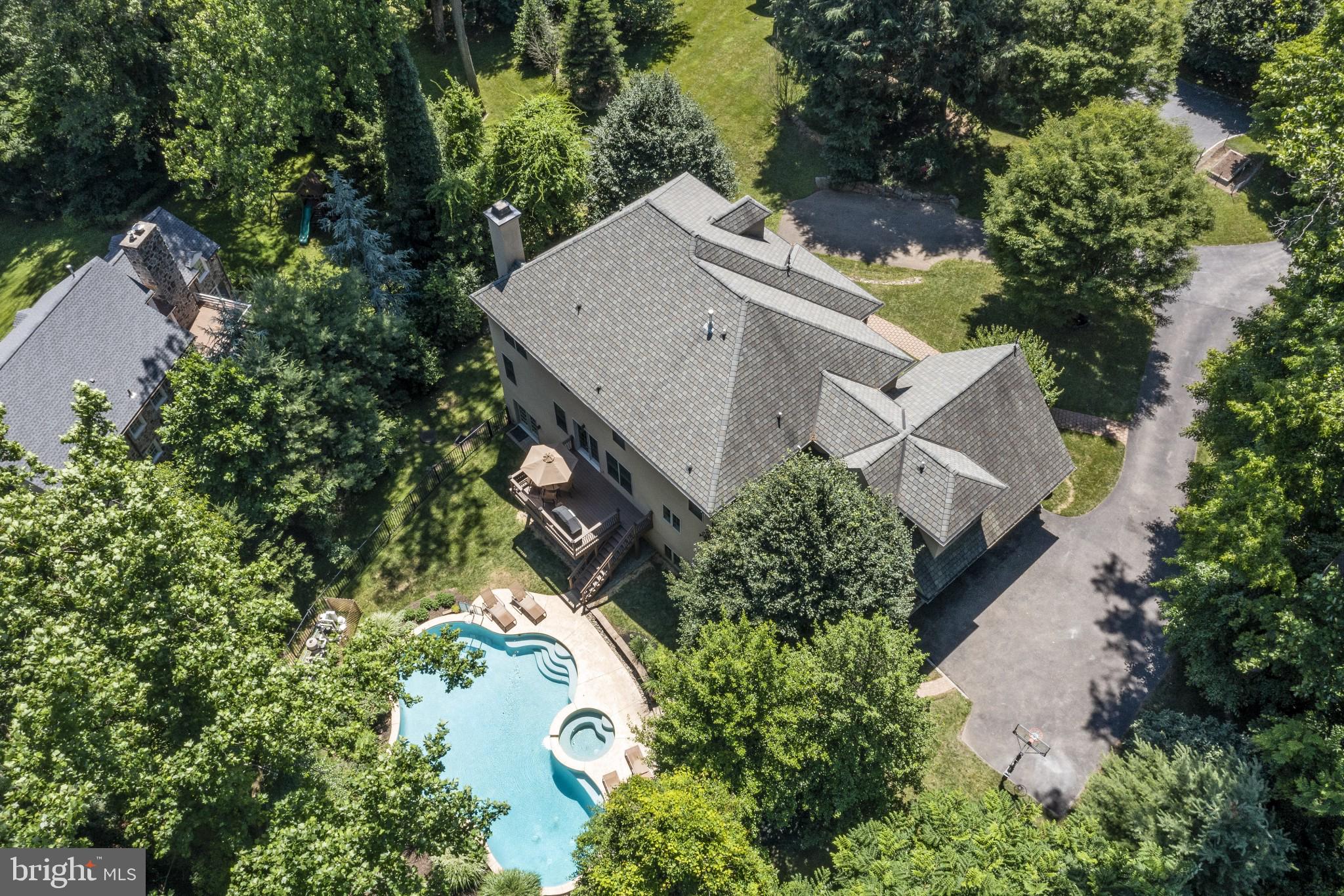 627 Broad Acres Road Narberth, PA 19072 - Photo 5 of 54