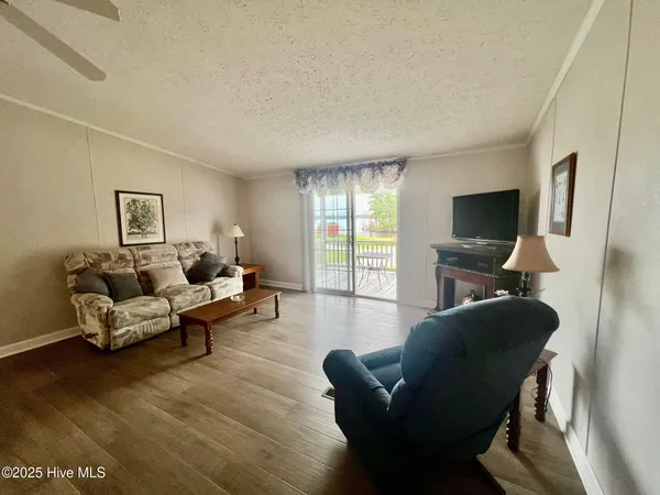 $399,000 | 36 Inlet Way, Chocowinity, NC 27817