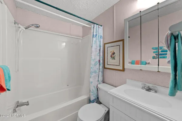 $399,000 | 36 Inlet Way, Chocowinity, NC 27817