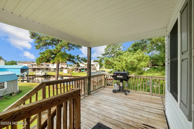 $399,000 | 36 Inlet Way, Chocowinity, NC 27817