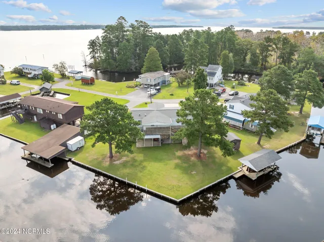 $399,000 | 36 Inlet Way, Chocowinity, NC 27817