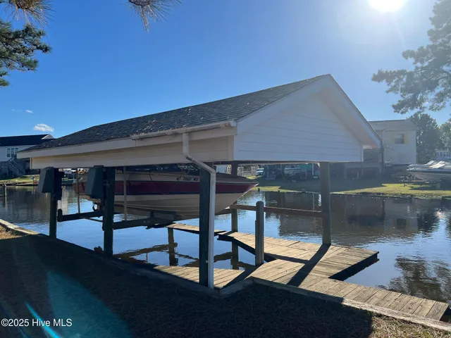 $399,000 | 36 Inlet Way, Chocowinity, NC 27817