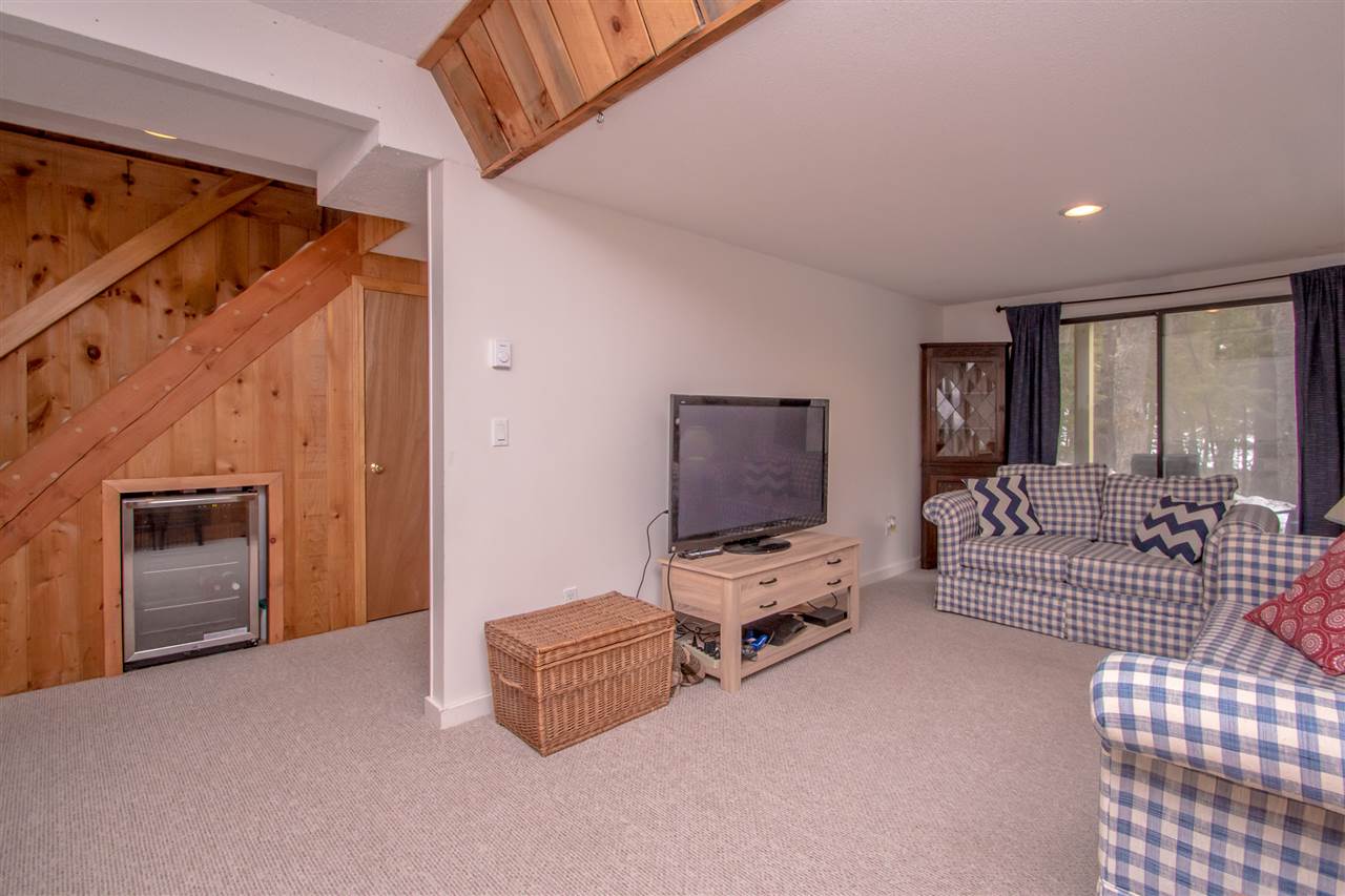 76 Vista View Road, Unit F3 Conway, NH 03860 - Photo 18 of 33 Gallery Image 18