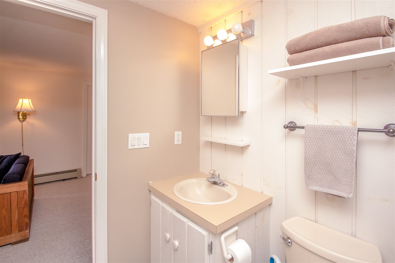 76 Vista View Road, Unit F3 Conway, NH 03860 - Photo 31 of 33 Gallery Image 31