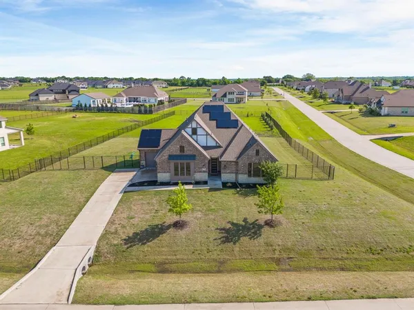 $799,000 | 930 Peppy San Drive, Lucas, TX 75002