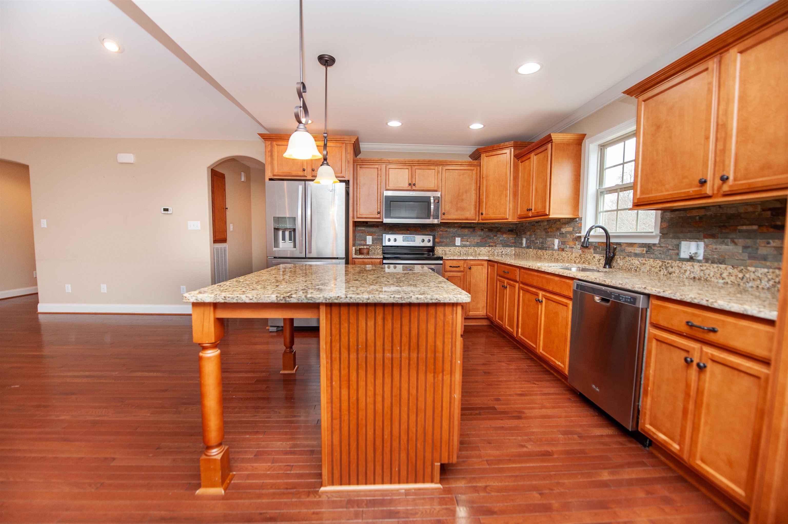 110 Allen Court Gaffney, SC 29341 - Photo 6 of 34