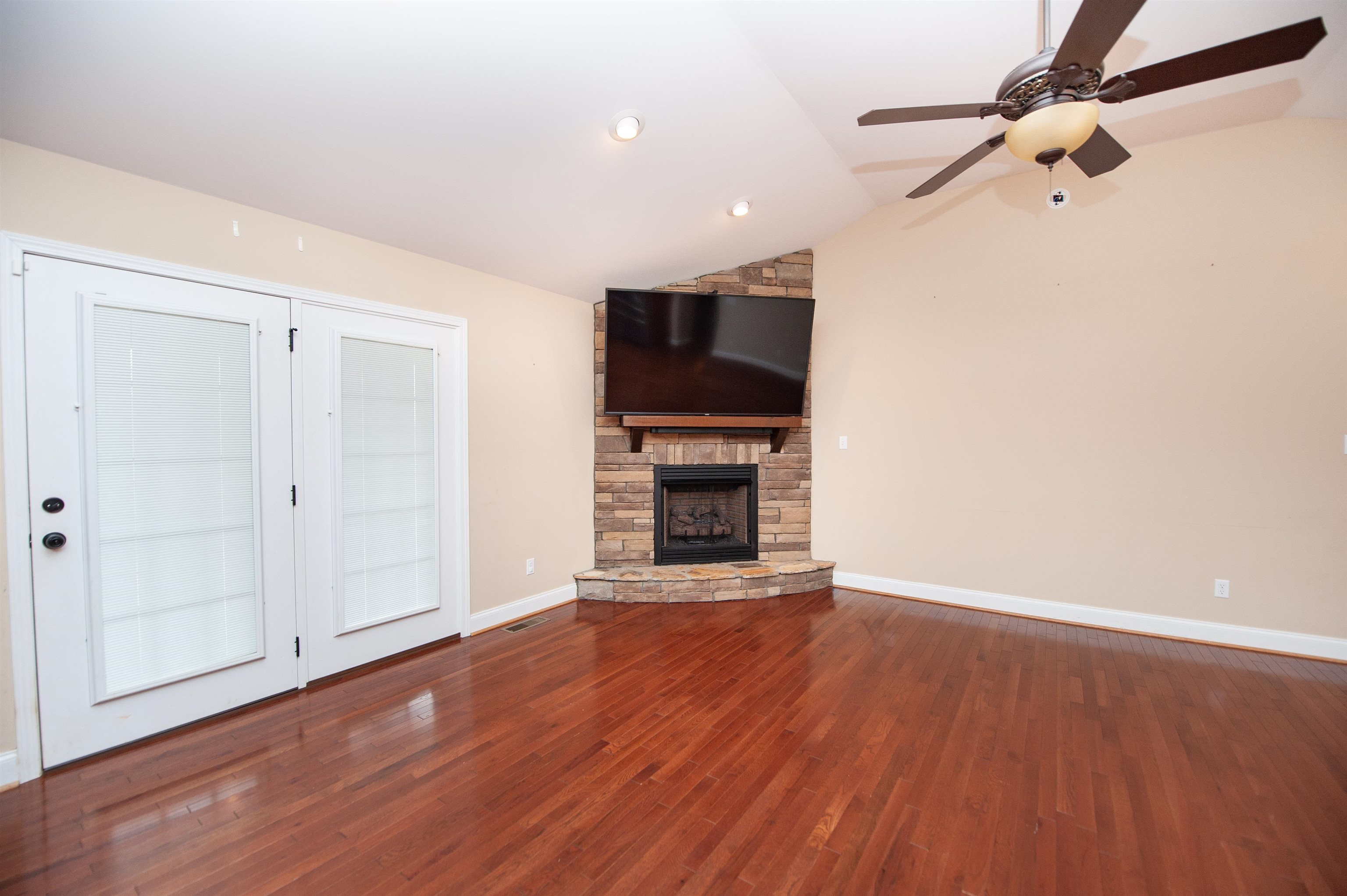 110 Allen Court Gaffney, SC 29341 - Photo 9 of 34