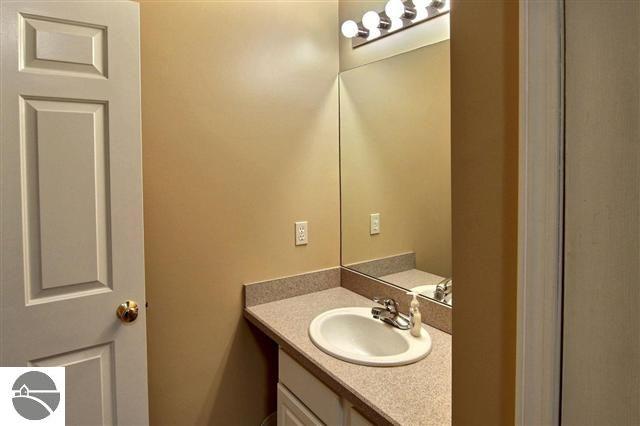 3977 Stone Ridge Drive Traverse City, MI 49684 - Photo 25 of 33 1741967-24.JPG