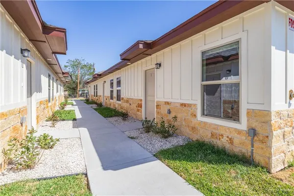 $1,500 | 2108 Galveston Avenue, Unit 4, McAllen, TX 78501