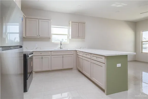 $1,500 | 2108 Galveston Avenue, Unit 4, McAllen, TX 78501