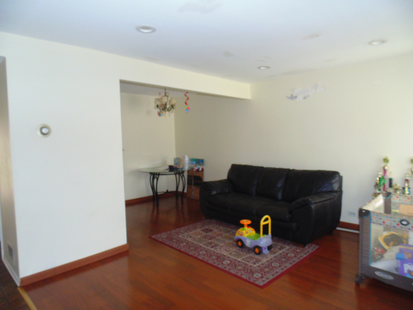 745 Ebbtide Schaumburg, IL 60193 - Photo 5 of 13