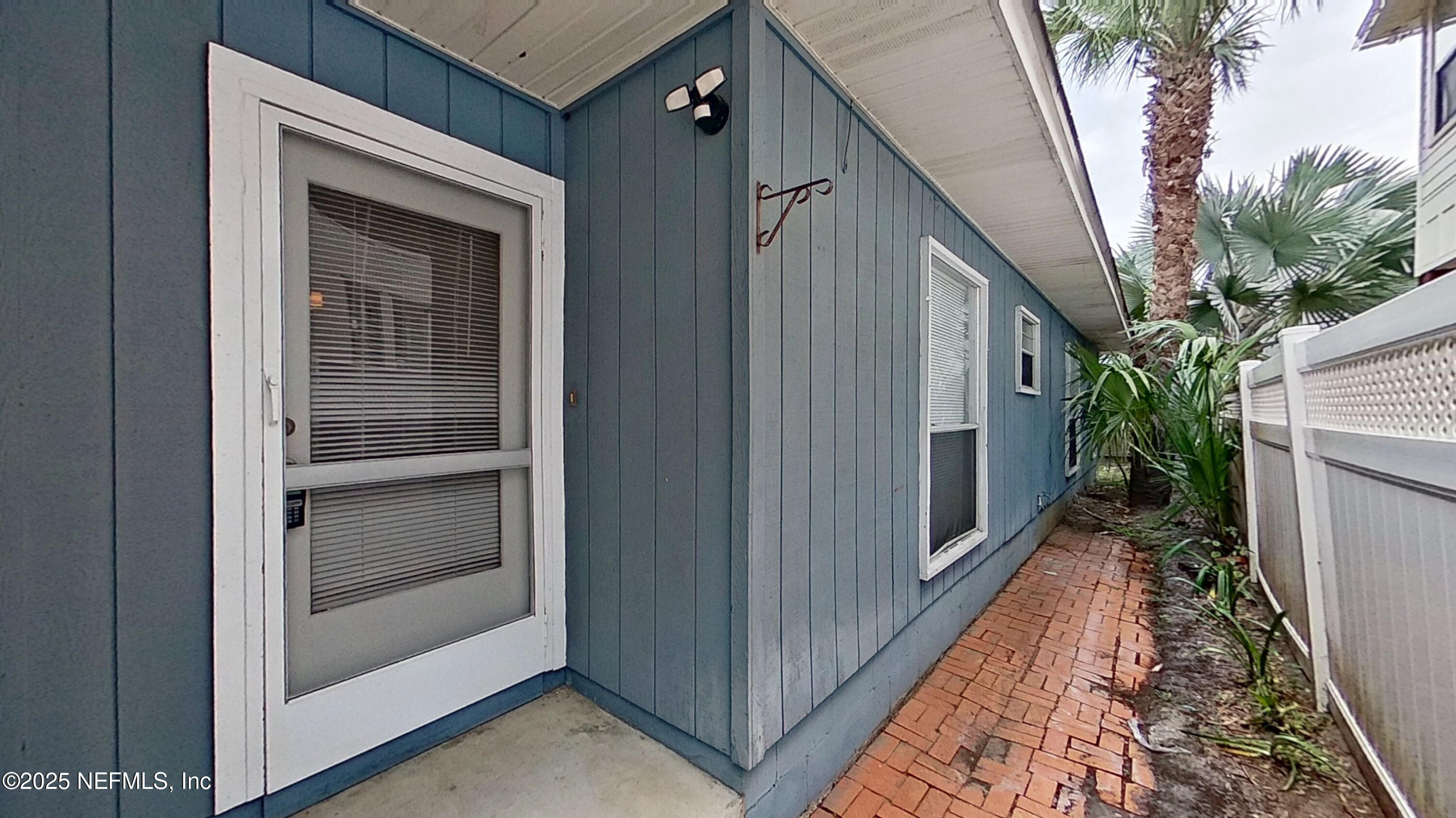 1615 Seminole Road Atlantic Beach, FL 32233 - Photo 2 of 23 original