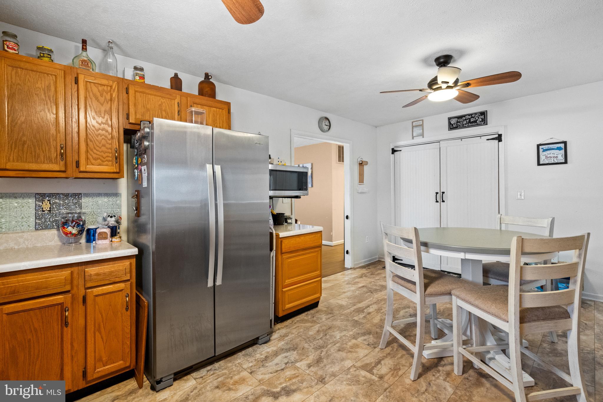 25282 Independence Road Unionville, VA 22567 - Photo 13 of 33 Modern stainless steel appliances