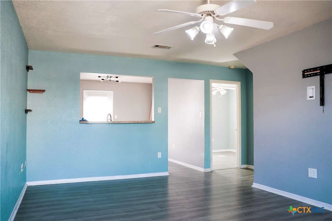 3111 Yaupon Road Copperas Cove, TX 76522 - Photo 5 of 31