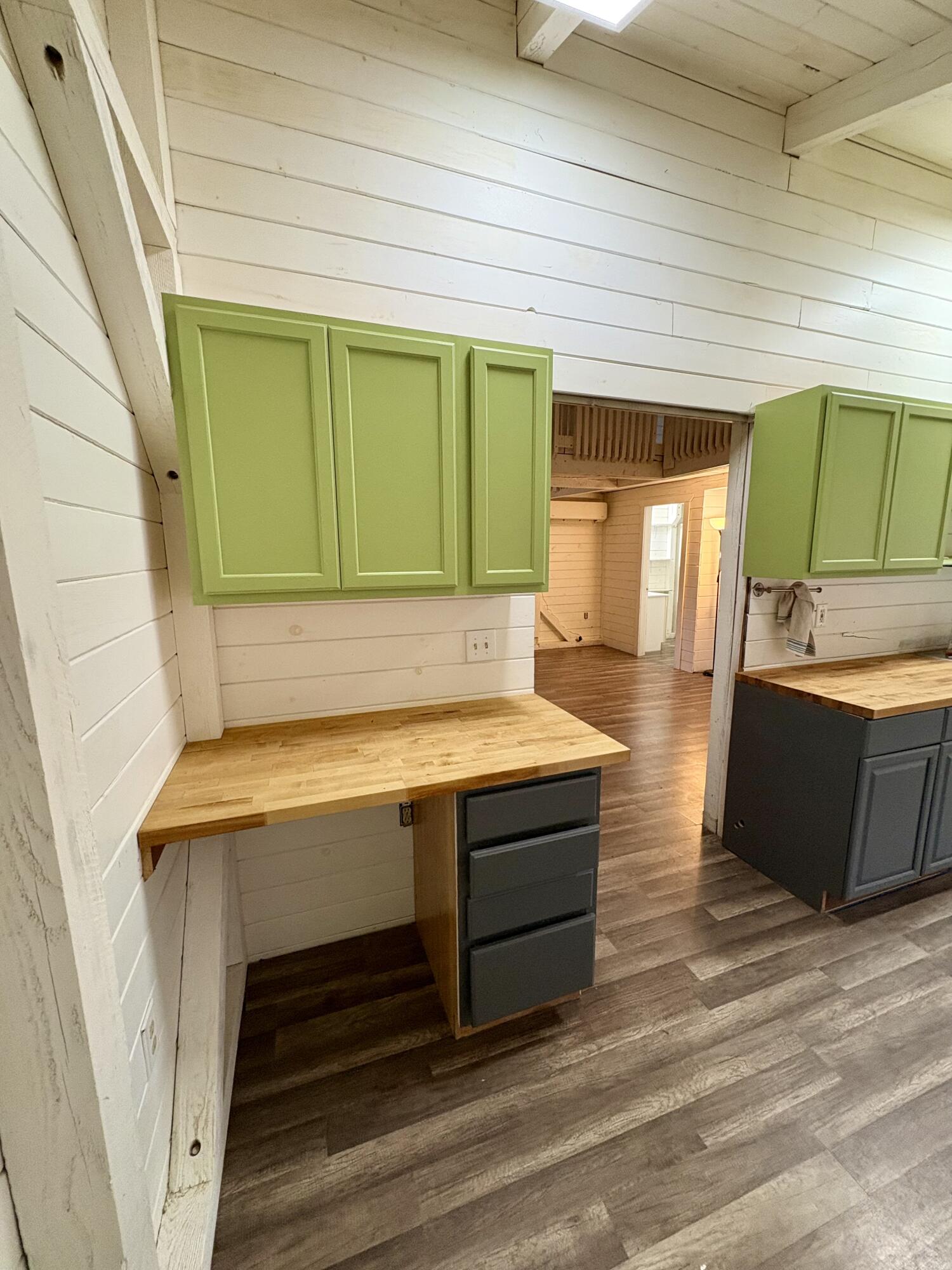 1295 South Main Street Lincoln, ME 04457 - Photo 6 of 41 IMG_8685