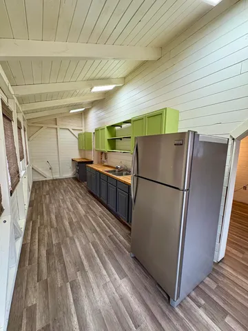 $99,000 | 1295 South Main Street, Lincoln, ME 04457