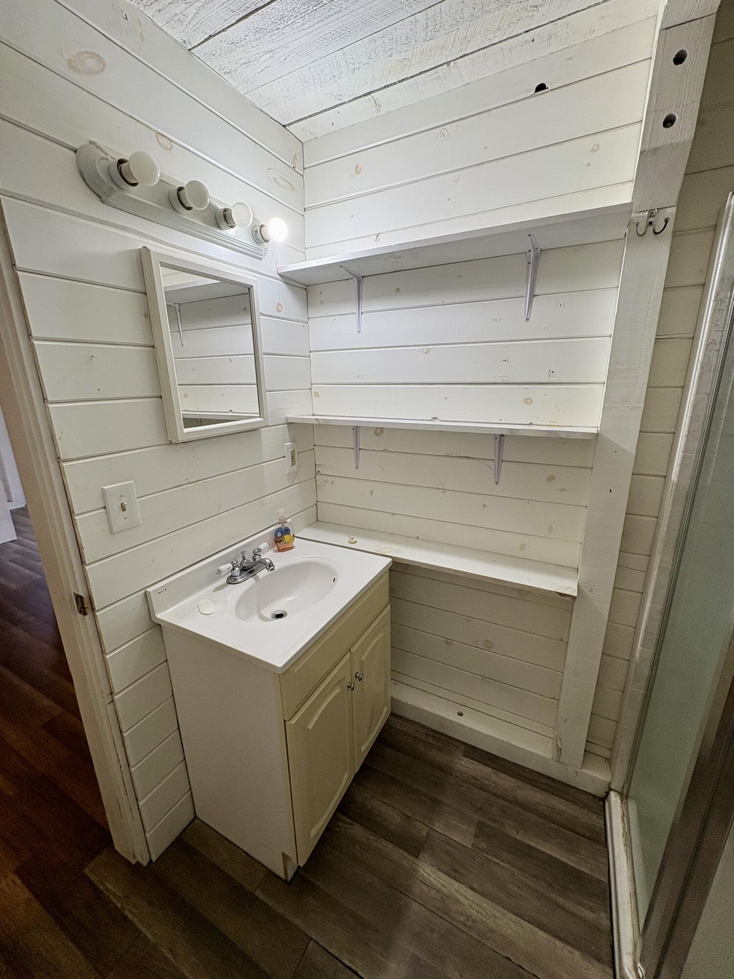 1295 South Main Street Lincoln, ME 04457 - Photo 9 of 41 IMG_8689